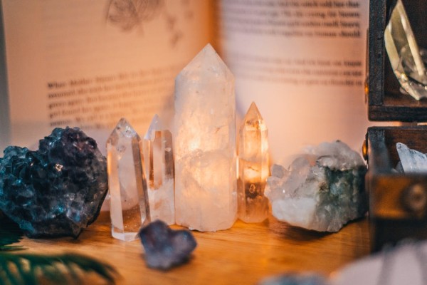 How To Use Healing Crystal: A Beginner's Guide